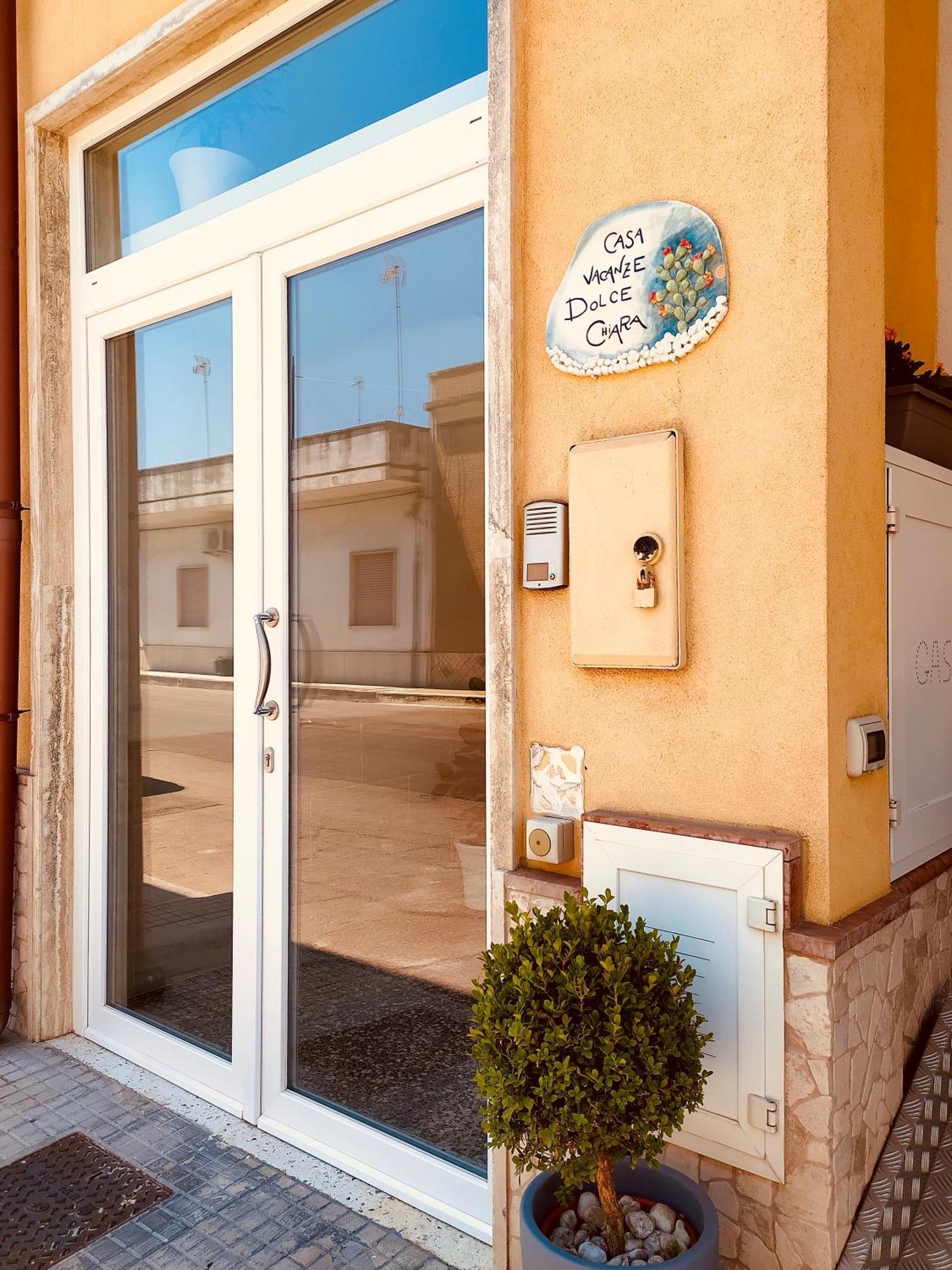 Casa Vacanze Dolce Chiara Acquarica Екстериор снимка